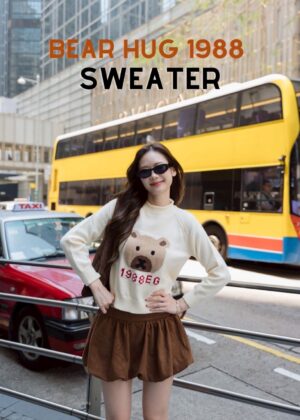 W45 Bear Hug 1988 Sweater